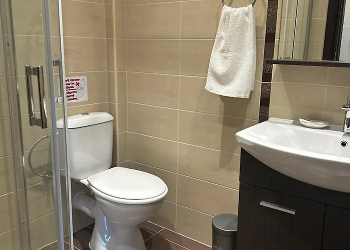 Apartman Alkinoos *