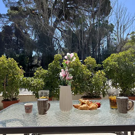 アパート Alkinoos